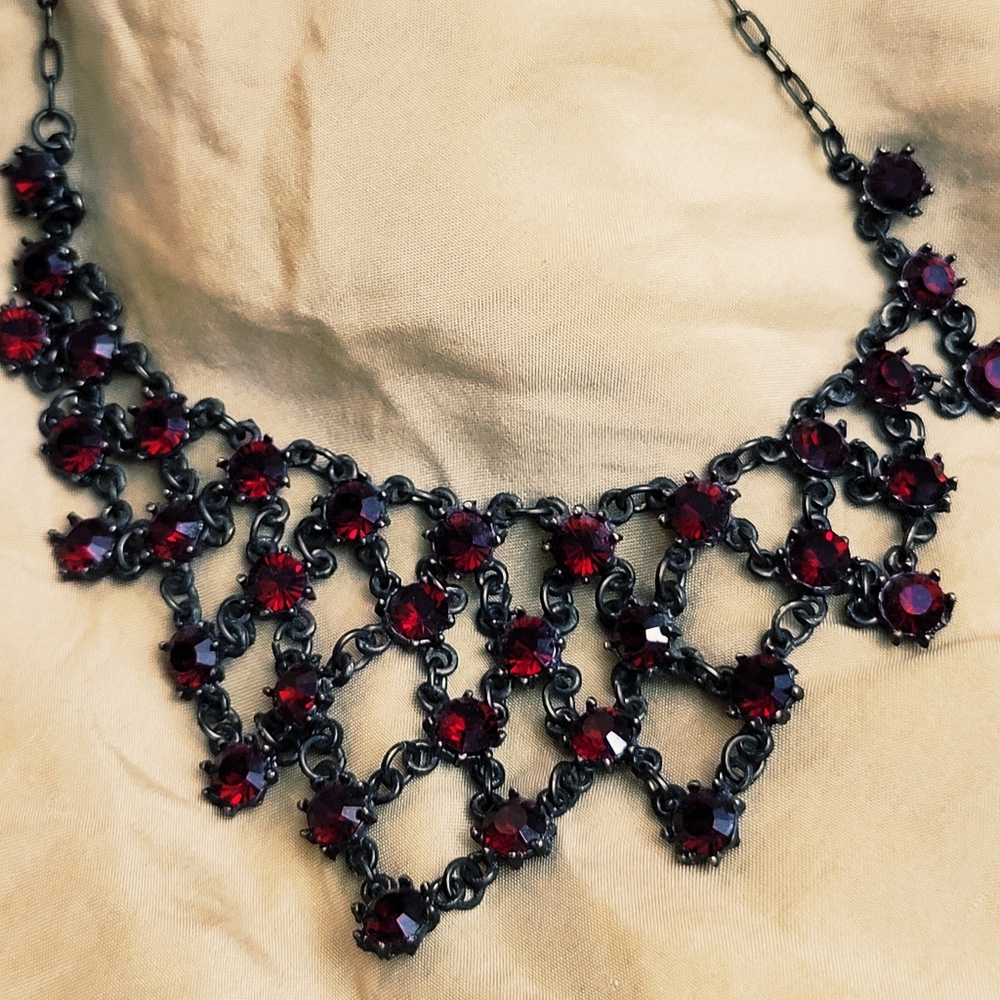 Dark Red Austrian Crystal Elegant Sparkling Romantic Evening Necklace